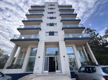 Departamento · 67m² · 2 Ambientes · 1 Cochera · Alquiler Anual Pinamar - 2 Ambientes - 67 m² - Losa Radiante - Amenities - Cochera Cubierta.