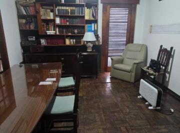 PH · 90m² · 2 Ambientes · PH Dos Amnientes con Patio Sobre Av! Oportunidad!