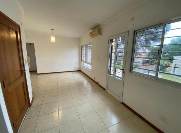 Departamento de 1 Dormitorio en Bolivar 218