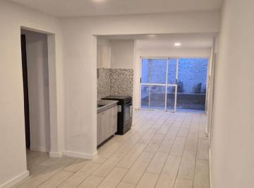Casa de 4 ambientes, La Plata · Casa PH en Alquiler – 2 Dorm. – Totalmente Refaccionada a Nueva – 59 E/ 30 y 31