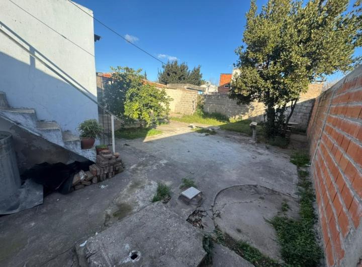 Casa · 1m² · 3 Ambientes