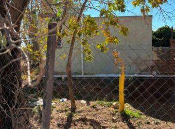 Casa de 2 ambientes, Centenario · Venta Casa 1 Dorm - Centenario - Apto Credito