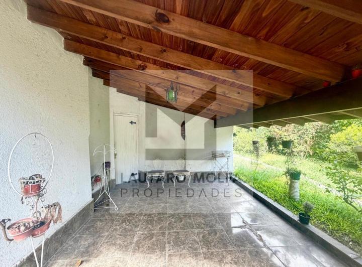 Terreno · 950m² · 3 Ambientes · 2 Cocheras
