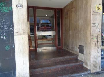 Departamento de 4 ambientes, Villa Crespo · Departamento de Cuatro Ambientes Muy Luminoso