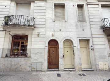 Local comercial · 200m² · 4 Ambientes · Casa Uso Comercial 4 Ambientes Excelente Alquiler