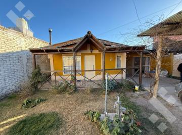 Casa · 91m² · 4 Ambientes · Venta Casa 3 Dorm. - B° Nueva Ferri - Cipolletti