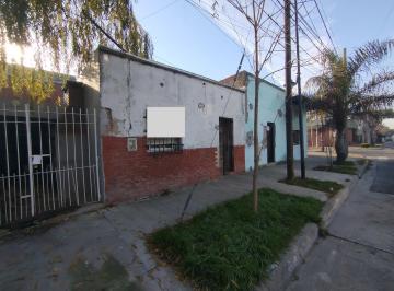 PH · 400m² · 5 Ambientes · Venta de 2 Lotes - (3 Departamentos + Galpon/terreno).