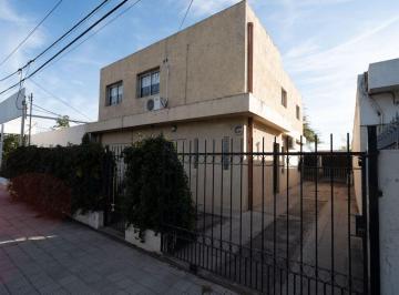 Casa de 7 ambientes, Córdoba · Casa en Dos Plantas en Venta a 2 Cuadras de Shopping Villa Cabrera