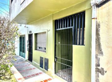 PH · 2 Ambientes · PH en Banfield