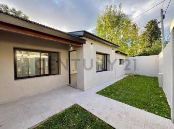 Casa · 90m² · 4 Ambientes · Casa en Venta en City Bell Entre Caminos