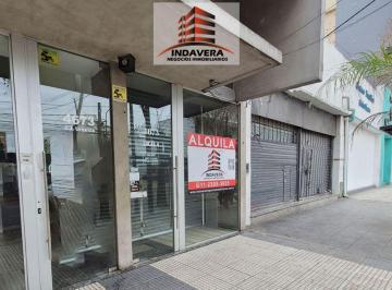 Local comercial de 3 ambientes, Tres de Febrero · Excelente Local 71 m² Totales Sobre Av – Caseros Centro