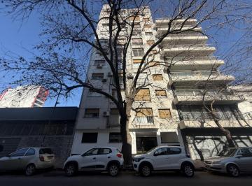 Departamento · 30m² · 2 Ambientes · 10 Entre 42 y 43
