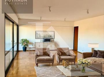 Departamento · 210m² · 4 Ambientes · 2 Cocheras · Semipiso en Venta - Agustín Álvarez - Tres Dorm.