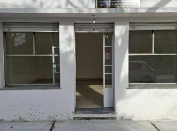 Local comercial · 34m² · 1 Ambiente · Local en Alquiler - Monoambiente 1 Baño - 34 m - La Plata