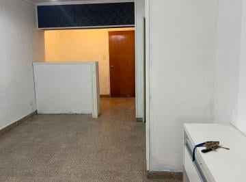 Oficina comercial en Alquiler de 1 ambiente Lomas de Zamora · Excelente Oficina en El Centro de Lomas de Zamora Gorriti 366