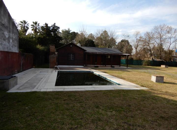 Casa · 80m² · 4 Ambientes · 1 Cochera