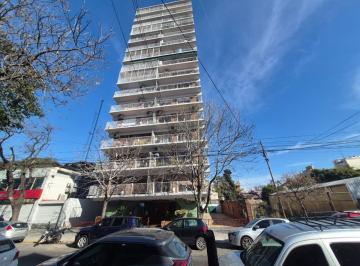 Oficina comercial de 2 ambientes, Villa Luro · Oficina 2 Ambientes con Balcon Muy Luminosa Excelente Ubicacion