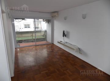 Departamento · 69m² · 4 Ambientes · Alquiler Departamento 4 Ambientes Balcón - Colegiales