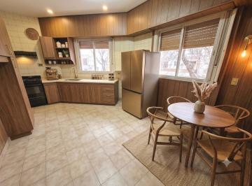 PH · 94m² · 5 Ambientes · Venta PH 5 Ambientes en Floresta con Terraza