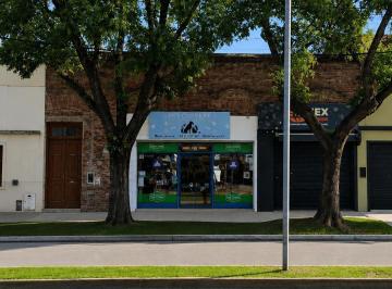 Local comercial · 128m² · Local en Pilar Centro