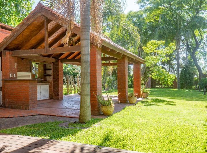 Casa · 110m² · 5 Ambientes
