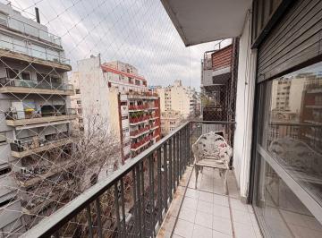 Departamento de 3 ambientes, Colegiales · Semi - Piso 3 Ambientes Frente Balcon 6to Piso, Espacio Guardacoche Cubierta y Baulera, Bño y Toil