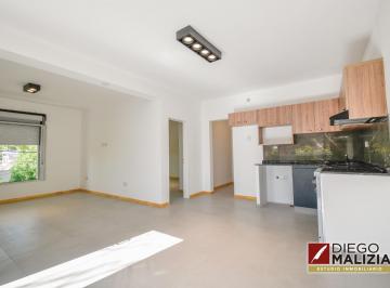 PH · 95m² · 3 Ambientes · Venta PH de 3 Ambientes con Terraza Propia en Lomas de Zamora