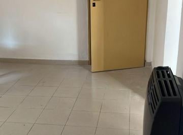 PH de 3 ambientes, Rosario · Dueño Alquila un Dormitorio Dos Patios