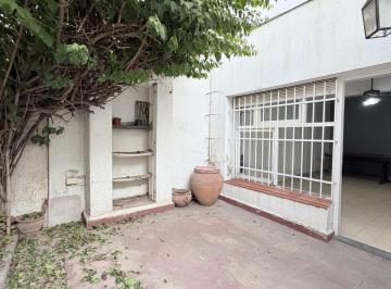 Casa · 86m² · 5 Ambientes · Casa en PH - 3 Dorm - Patio - 120 m