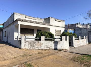 Casa · 100m² · 4 Ambientes · 1 Cochera · Venta Casa 4 Ambientes Ramos Mejia