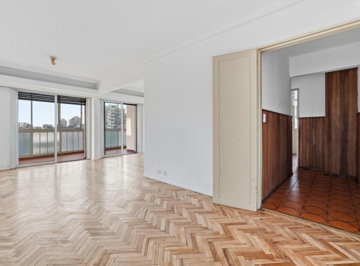 3 Ambientes con Dependencia en Venta en Caballito / Piso Alto Baulera