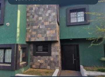 Casa · 180m² · 3 Dormitorios · 2 Cocheras · Casa en Alquiler de Tres Dorm. en Villa Allende Lomas a m Av Argentina