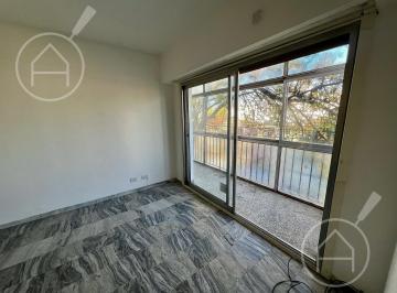 Departamento · 48m² · 3 Ambientes · Venta Departamento Tres Ambientes Floresta