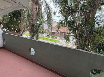 PH · 77m² · 3 Ambientes · Venta PH 3 Amb. C/ Patio - Castelar
