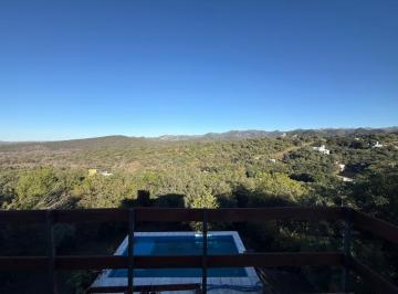 Casa · 176m² · 3 Ambientes · 2 Cocheras · Casa 3 Dorm con Impresionante Vista Sierra Nueva