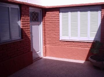 Departamento de 6 ambientes, Ciudad de Santa Fe · Interno Único en Barrio Sur