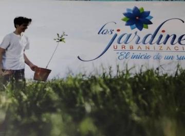 Terreno , Trelew · Terreno en Loteo Los Jardines - Financiacion