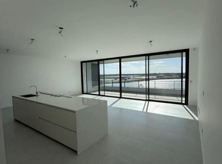 Departamento · 167m² · 4 Ambientes · 2 Cocheras