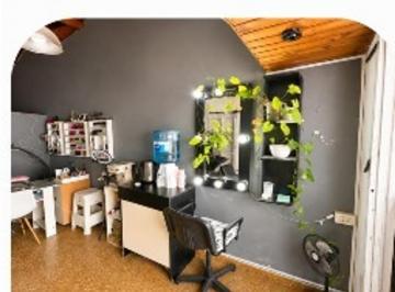 Local comercial · 28m² · Alquiler Peluquerìa y Salòn de Estetica en Monte Grande