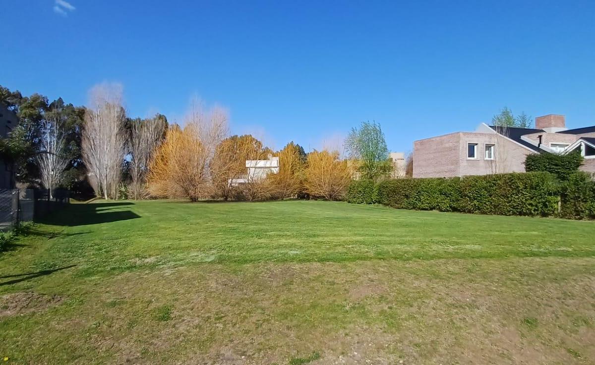 Muy lindo Lote en Rumencó - Barrio Los Ceibos