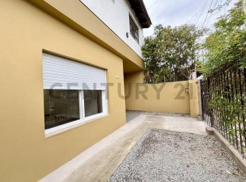 Casa · 100m² · 4 Ambientes · Casa en Venta en Bella Vista | 3 Dorm. | a Nueva | Acepta Vehículo y Financiación