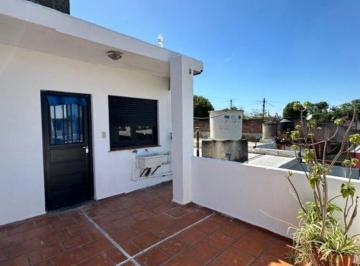 Casa de 4 ambientes, Lomas de Zamora · Casa con Gran Parque