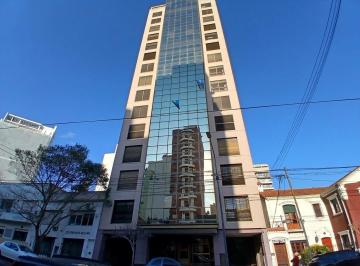 JYB-JYB-2451_2 · Departamento 3 Ambientes. | 46 Al 700