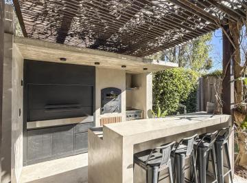Casa · 180m² · 5 Ambientes · 2 Cocheras · Casa en Venta, 4 Dorm. en Rincon de Milberg, Apto Crédito