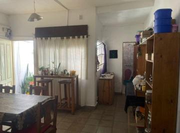 Departamento · 68m² · 3 Ambientes · Alquiler Departamento Alberdi