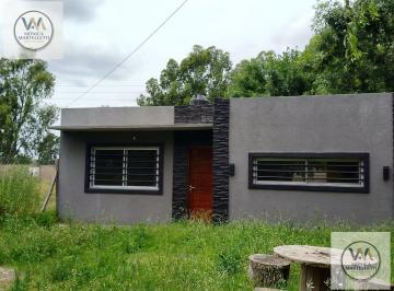 Casa · 50m² · 3 Ambientes · 3 Cocheras · Venta Casa