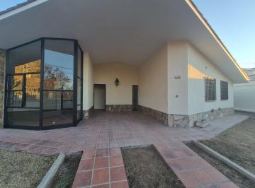 Foto · Se Alquila Casa de 2 Dor - Cochera - Patio y Jardín Villa Carlos Paz