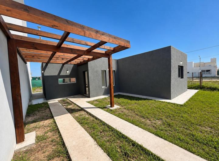 Casa · 62m² · 2 Ambientes · 1 Cochera