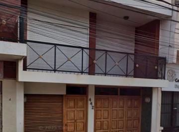 Casa · 141m² · 4 Ambientes · 1 Cochera · Casa en Venta