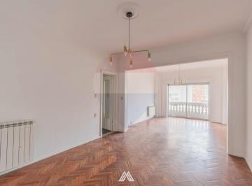 Departamento · 122m² · 4 Ambientes · Alquiler Apto 3 Dorm. Cordon